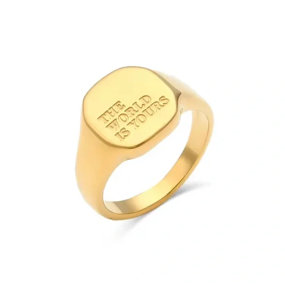 14k “The World is Yours” Signet Ring - Picture 2 of 5